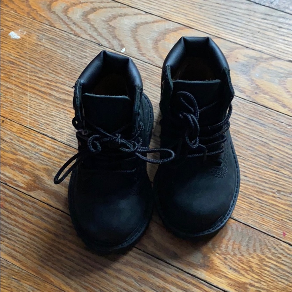 Black Timberlands